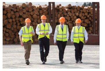 PM visits BSW Timber’s sawmill in Newbridge-on-Wye
