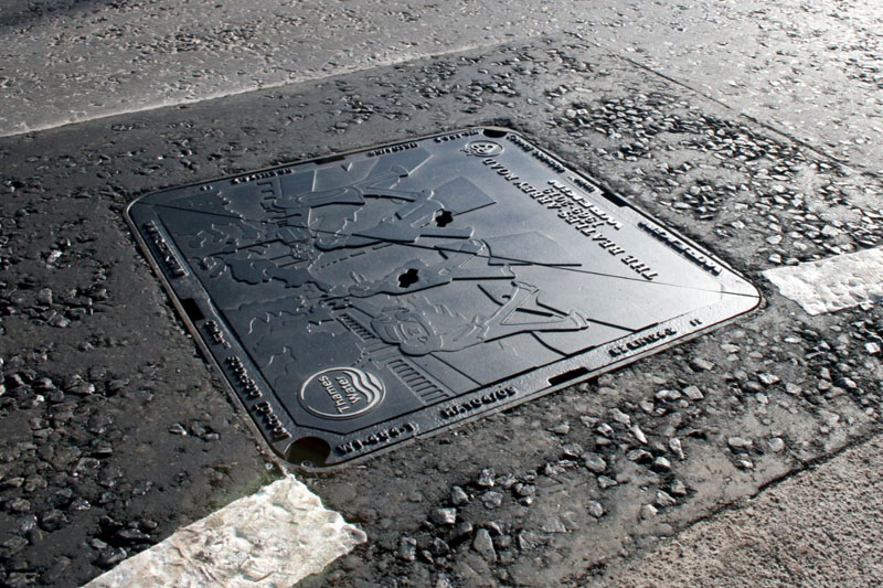 Abbey Road has now been immortalised in ductile iron thanks to a partnership between Wrekin Products and Thames Water.