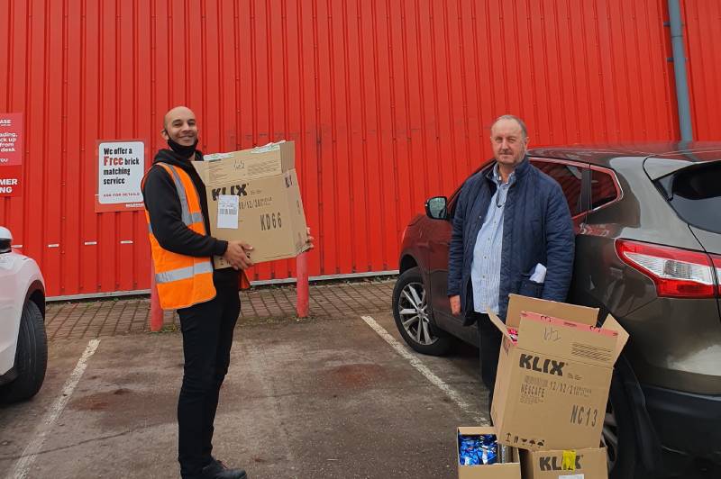 Buildbase and Reconomy partner to help the homeless this Christmas