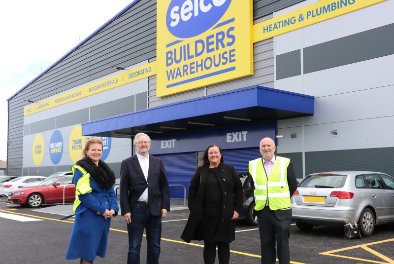 MP visits Selco Liverpool branch