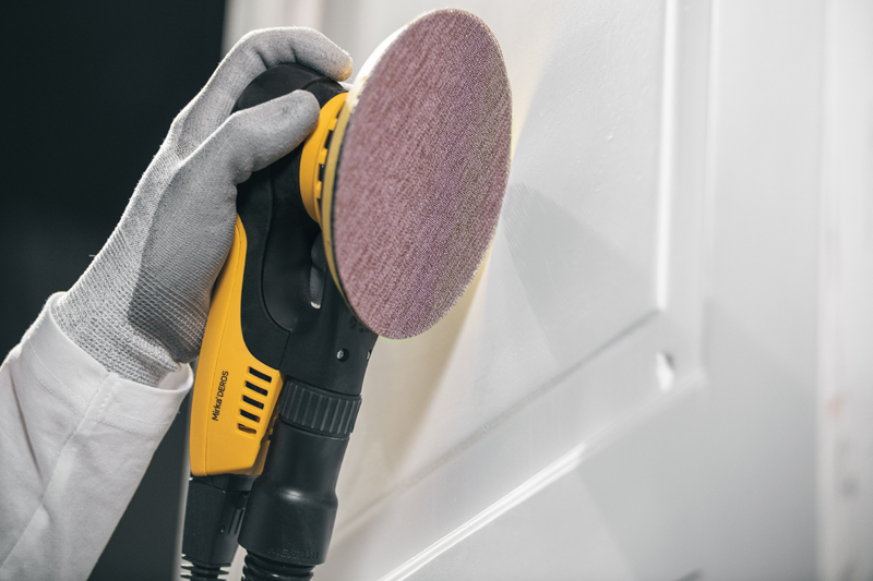 Lee Jones, Deputy Editor of PBM’s sister publication Professional Builder, investigates the latest solutions from the sanding and abrasives specialist, Mirka.