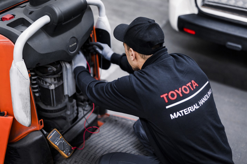 At a time when companies are focused on keeping business costs to a minimum, Toyota Material Handling UK is urging merchants to maintain a strict maintenance and servicing regime.