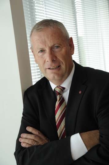 Peter Hindle MBE joines Haldane Group as Regional Chairman