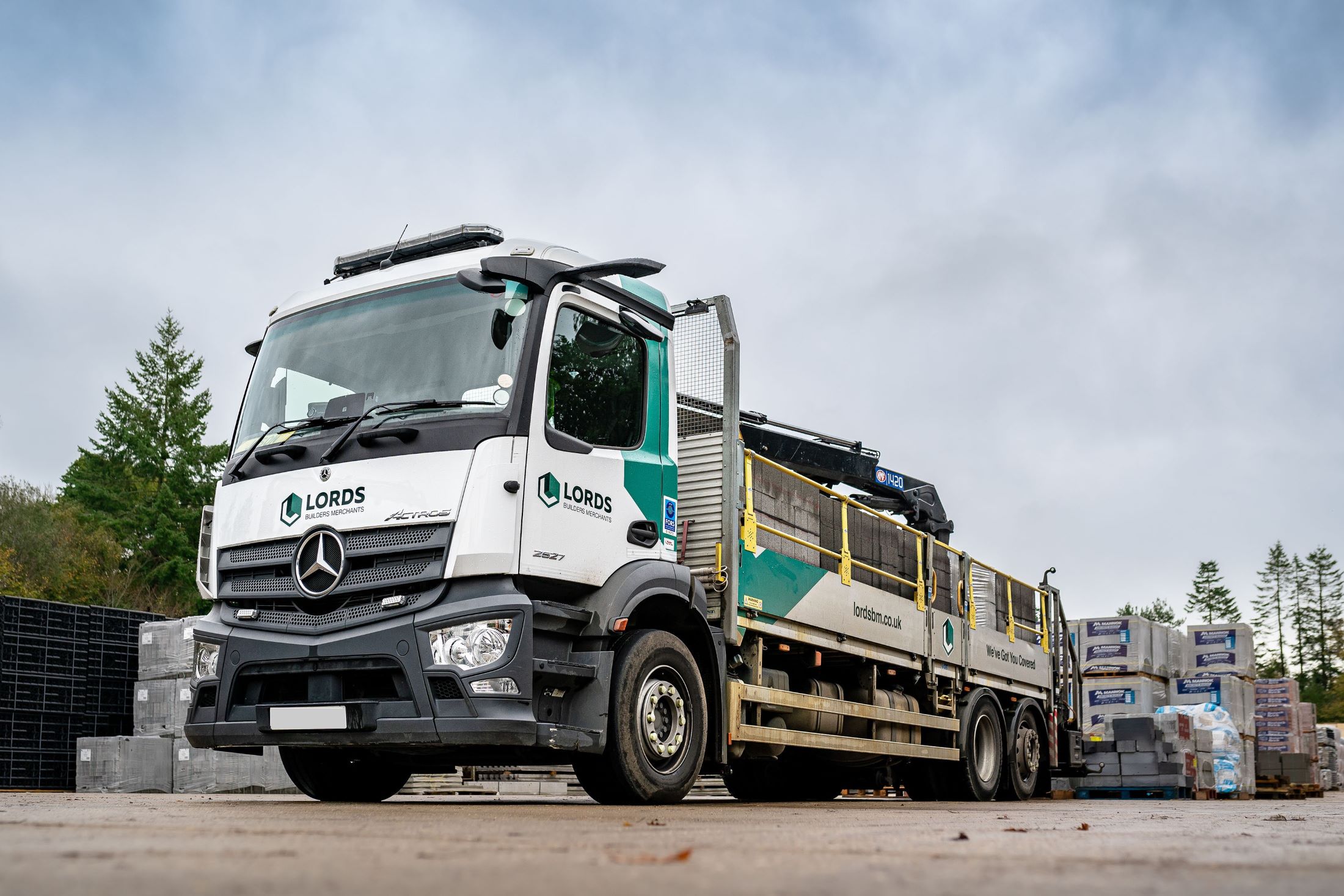 FVTH has recently supplied Lords Builders Merchants with an additional eight vehicles which mirror its existing fleet.