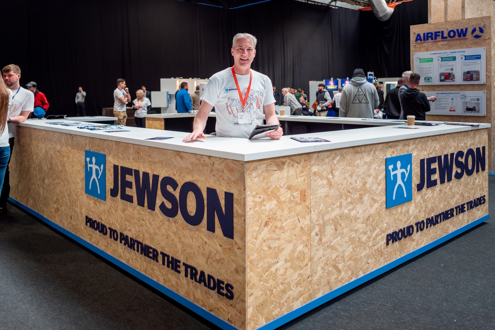 The first ever Jewson Live On Tour is now complete, with thousands of the UK’s professional tradespeople celebrating a programme of industry news and product innovation.