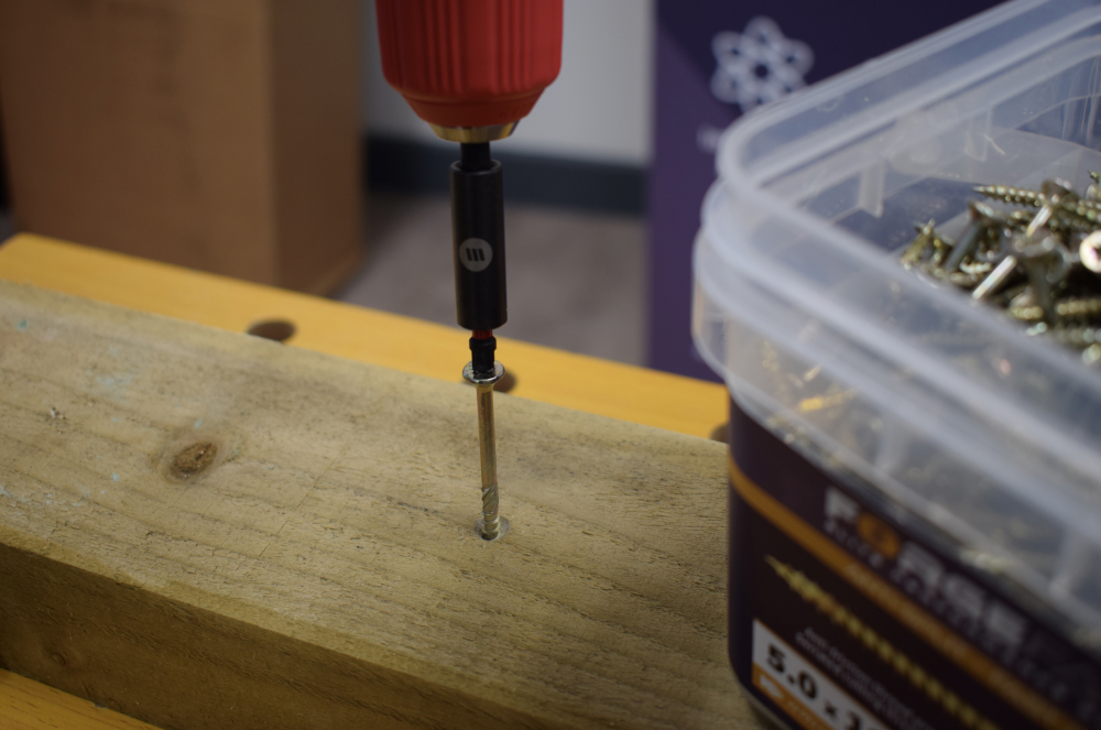 Having rebranded and extended its ForgeFast range of high-end screws, ForgeFix is supporting merchant sales via a 'free breakfast' promotion with Greggs.