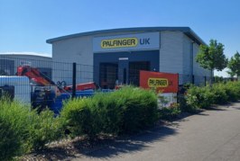 Palfinger UK celebrates opening of new London depot