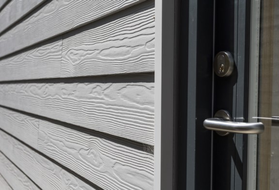 Vivalda offers merchants “three-day Cedral cladding promise”