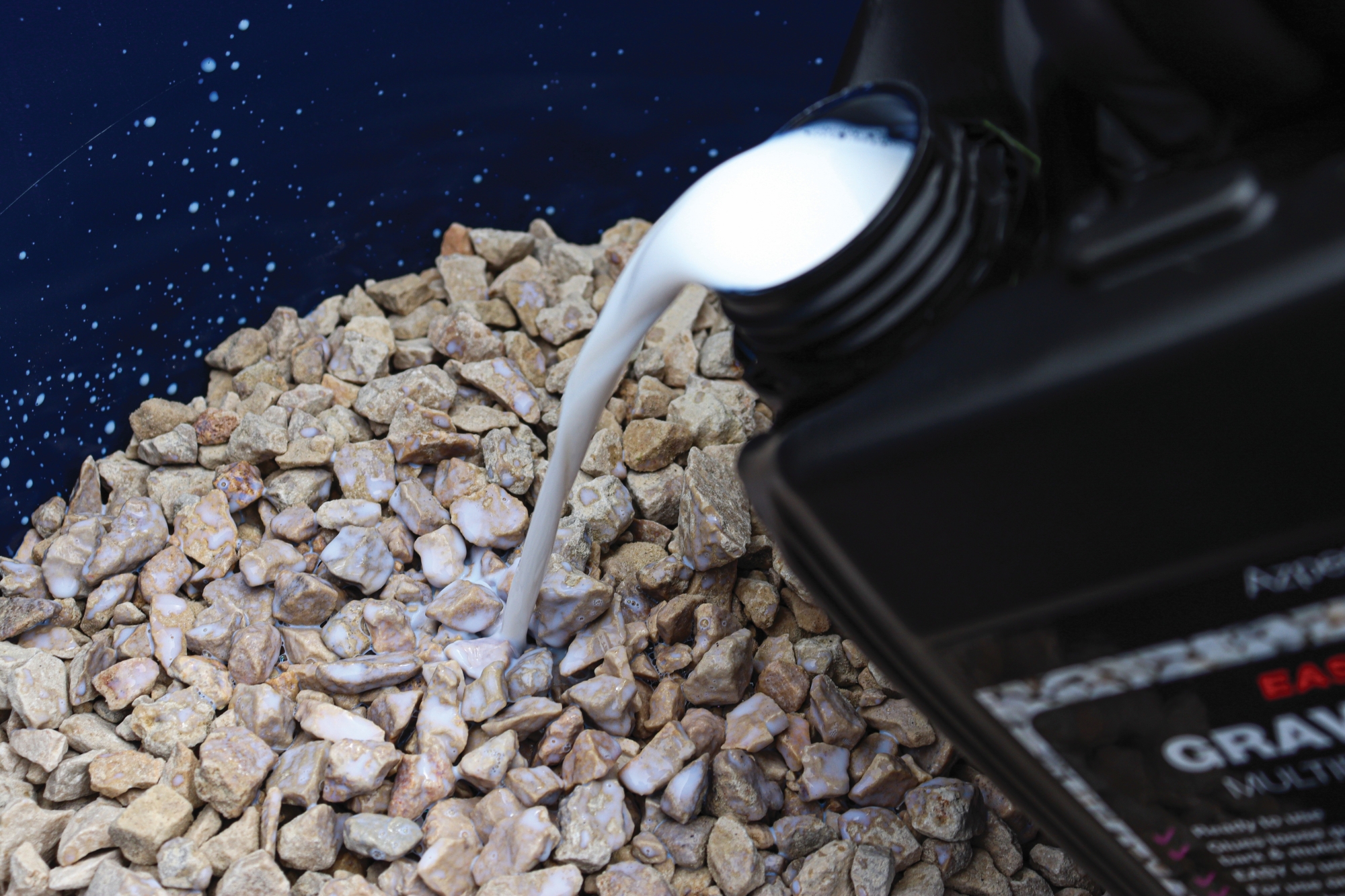 Azpects discusses demand in the landscaping sector whilst highlighting its latest product launch and the support available for stockists.