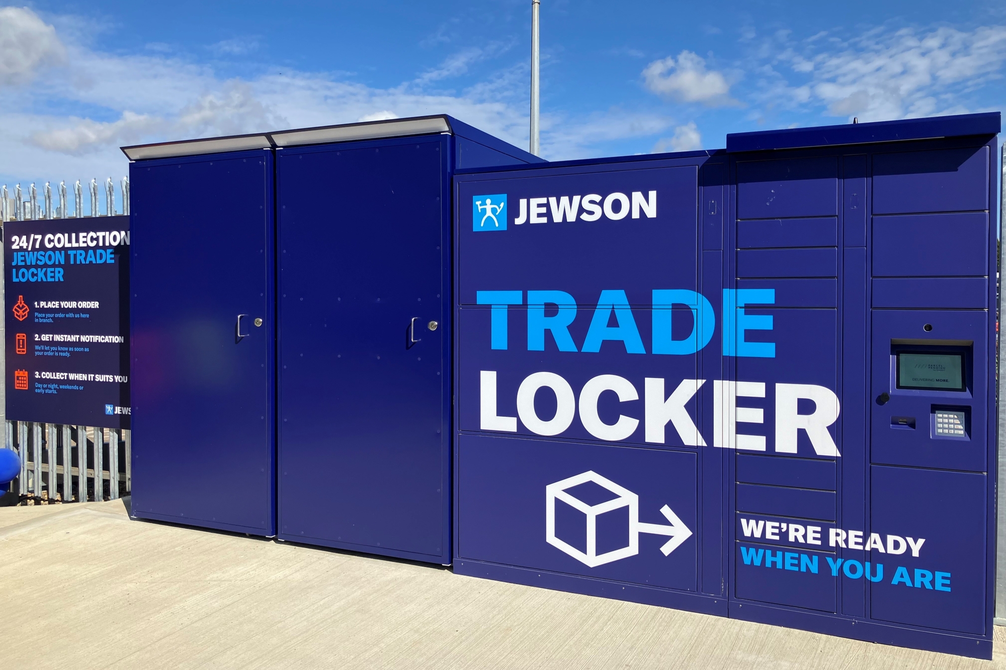 Jewson has officially opened the doors to its new Luton branch – its biggest in the UK, and a depot “that truly raises the bar when it comes to merchanting.”