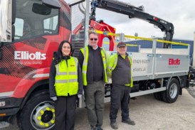 Elliotts trials specialist 13.5T crane lorry for rural deliveries