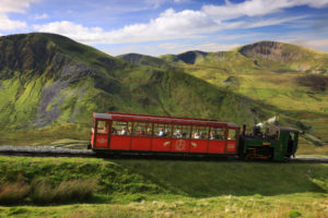 Bradite One Can has become the go-to finish for the team at Snowdon Mountain Railway, thanks to its quick-drying, highly durable formulation.