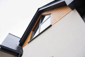 Stocking a render system that works across multiple substrates and building types makes commercial sense for any builders’ merchant.