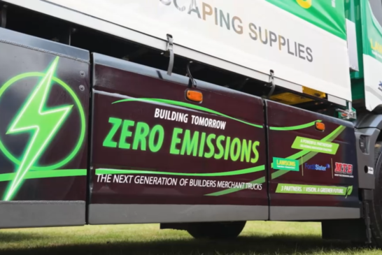 Lawsons becomes “first UK builders’ merchant to purchase DAF electric trucks”